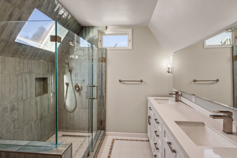Bathroom (3)