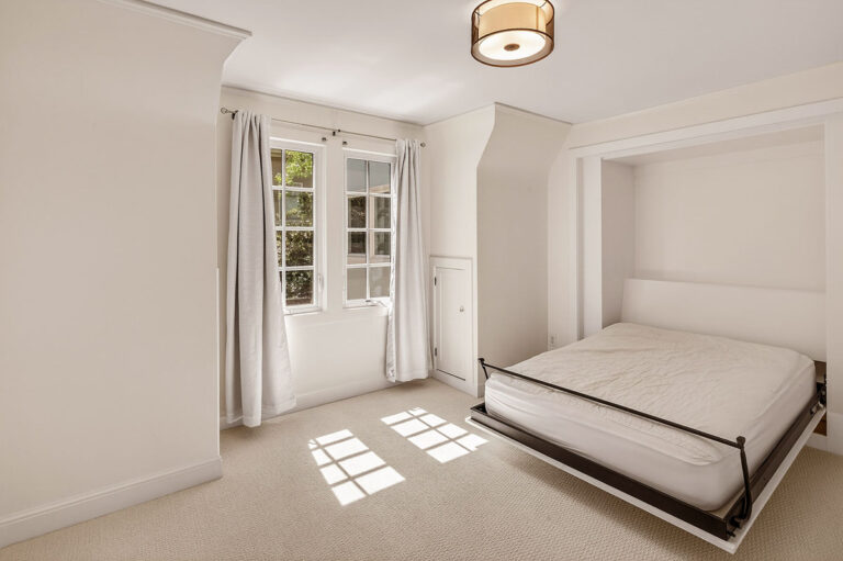 Bedroom (1)